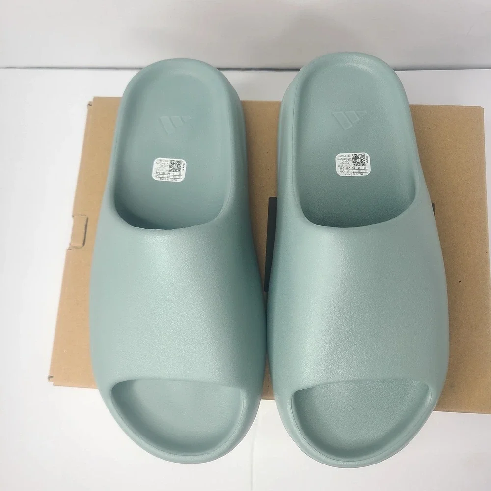 Adidas Yeezy Slide SALT ID5480 Unisex Slipper Sandal Size 11 Mens